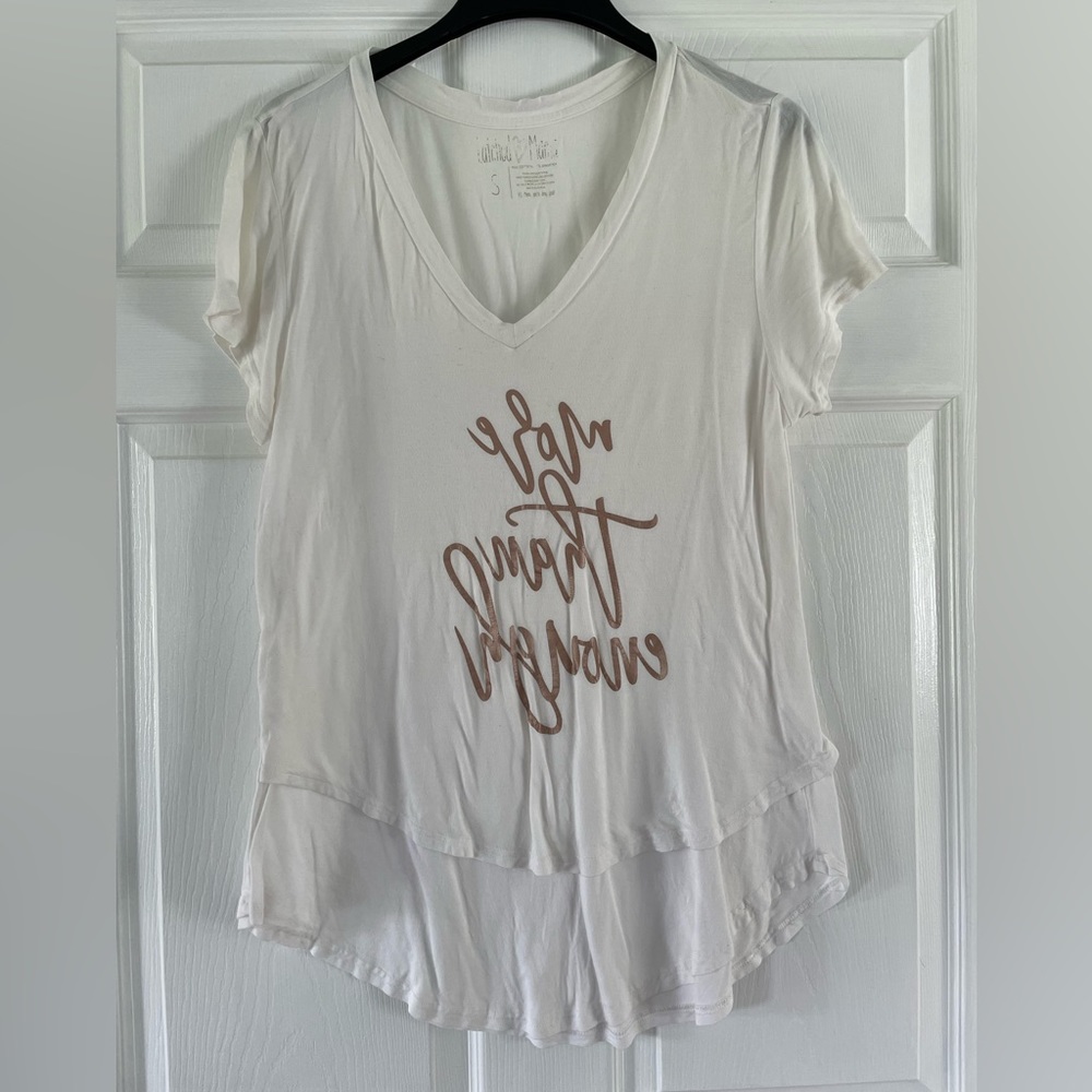 Latched Mama mirror tee